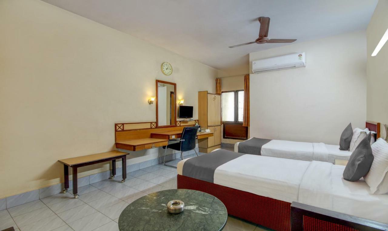 Hotel Saaket Residency Visakhapatnam Luaran gambar